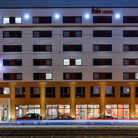 Ibis Arnulfpark Hotell 3*