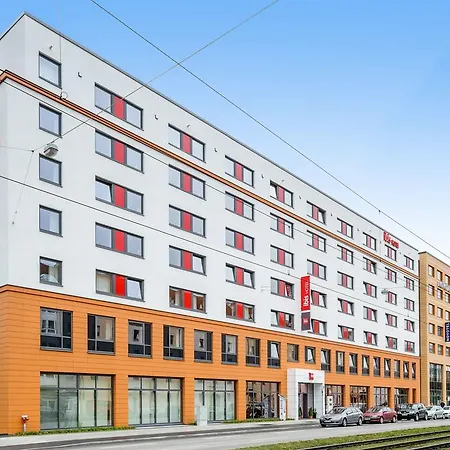 Hotell Ibis Arnulfpark 3*