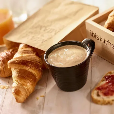 Ibis Arnulfpark Hotel 3*