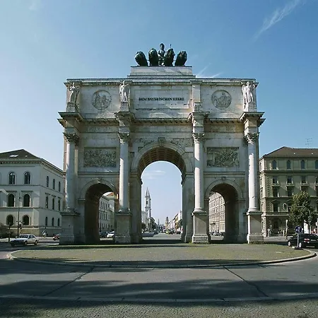 Ibis Arnulfpark 3* München