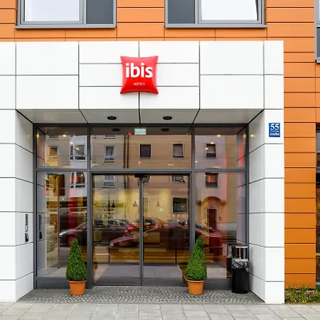Ibis Arnulfpark Hotel 3*