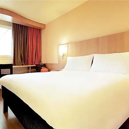 Ibis Arnulfpark Münih