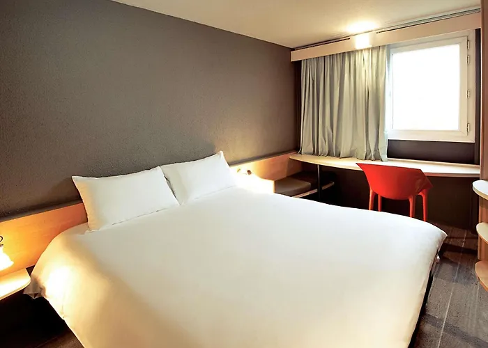 Ibis Arnulfpark 3* מינכן
